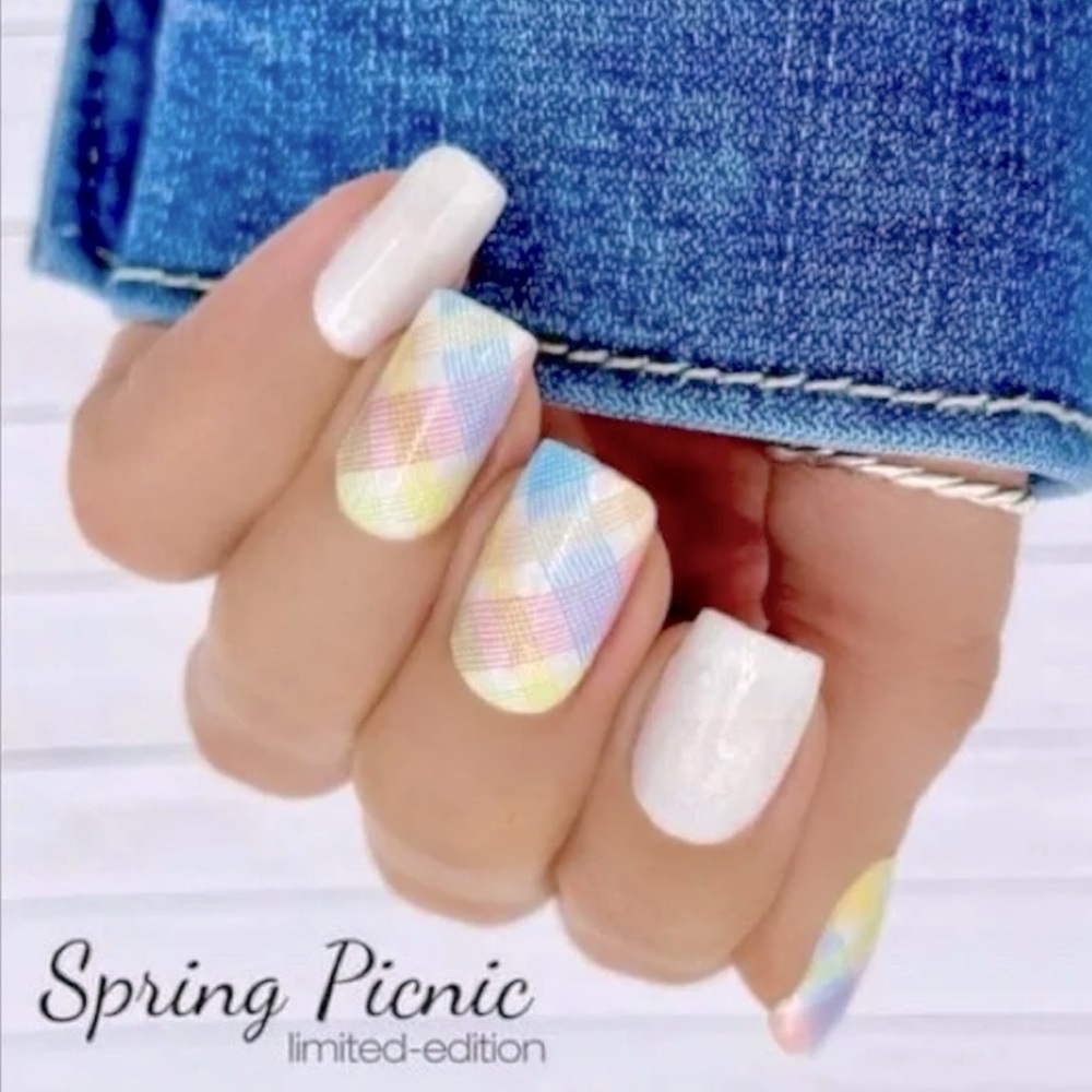 Color Street - Spring Picnic